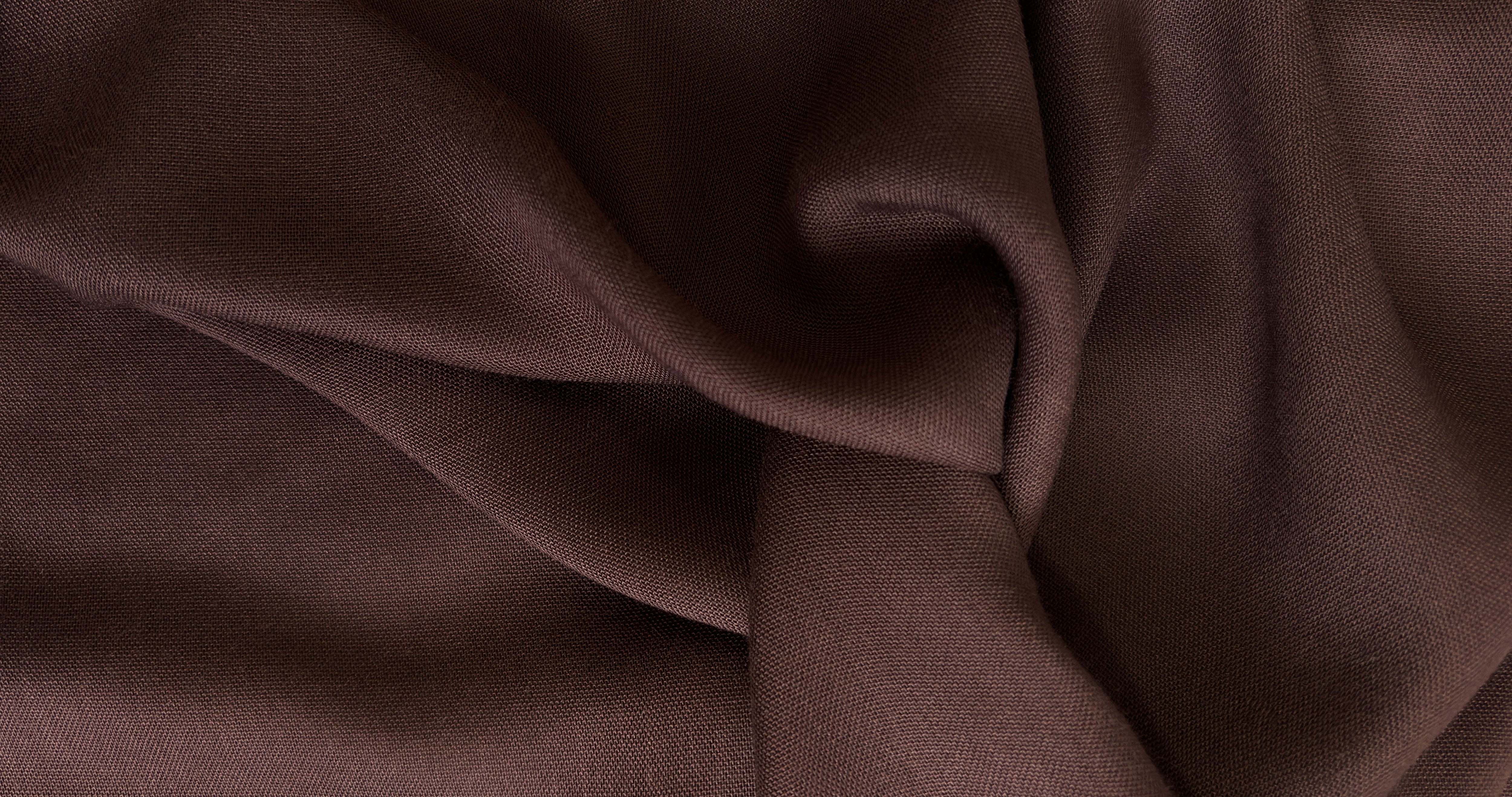 Modal Hijabs vs. Viscose Hijabs: Which Fabric is Best for You?