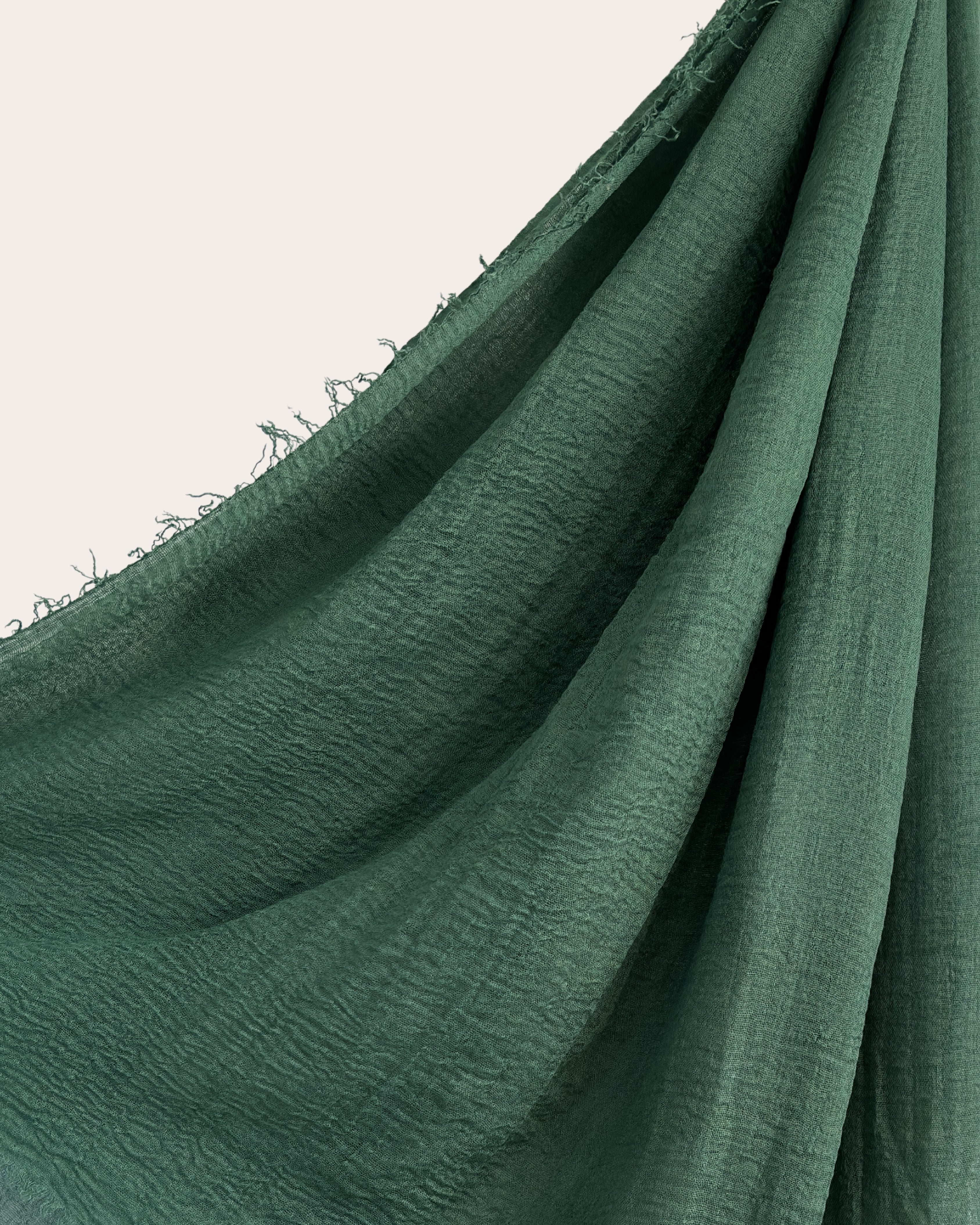Crinkle Cotton Hijab - Mossy Emerald