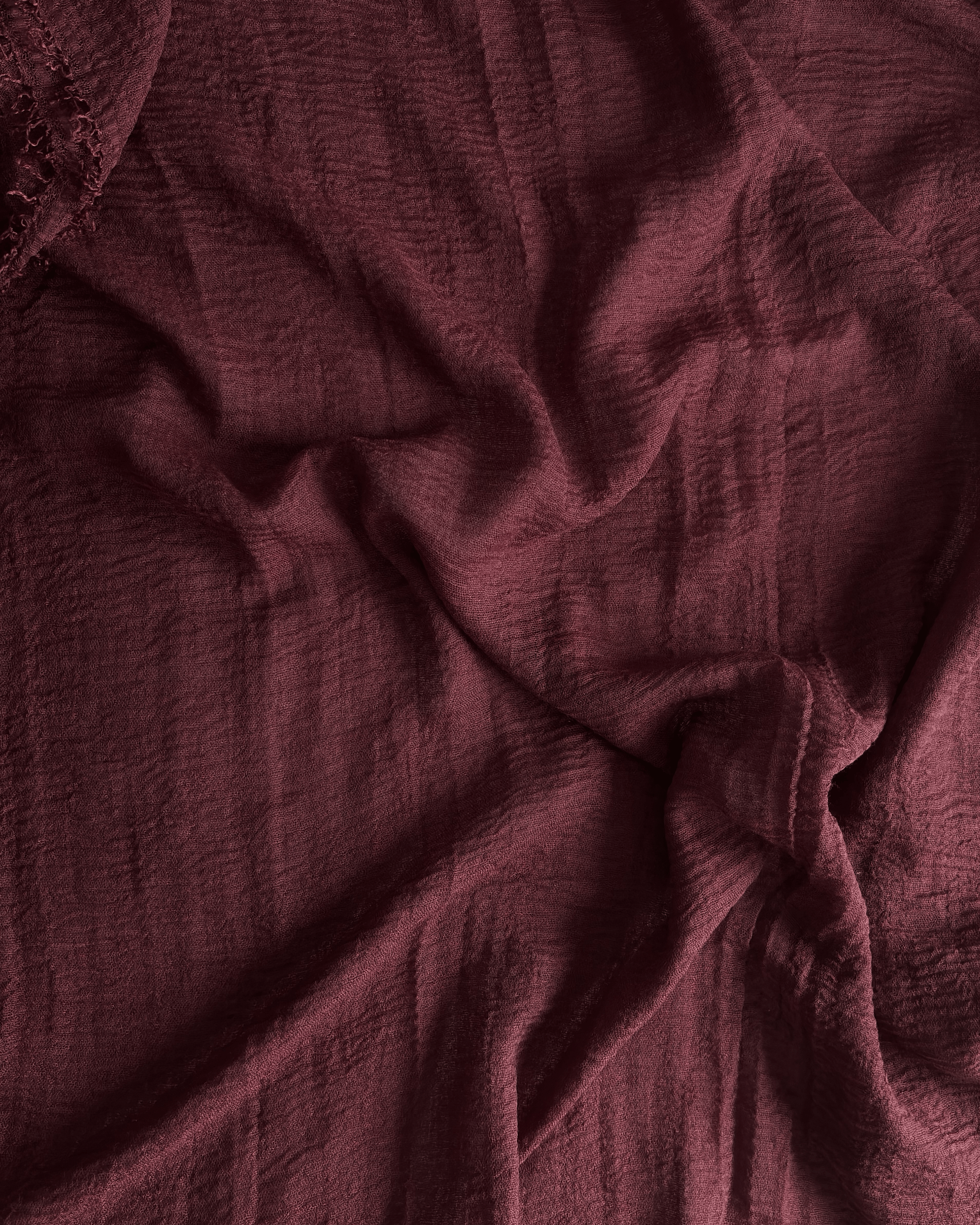 Crinkle Cotton Hijab - Cherry Chocolate